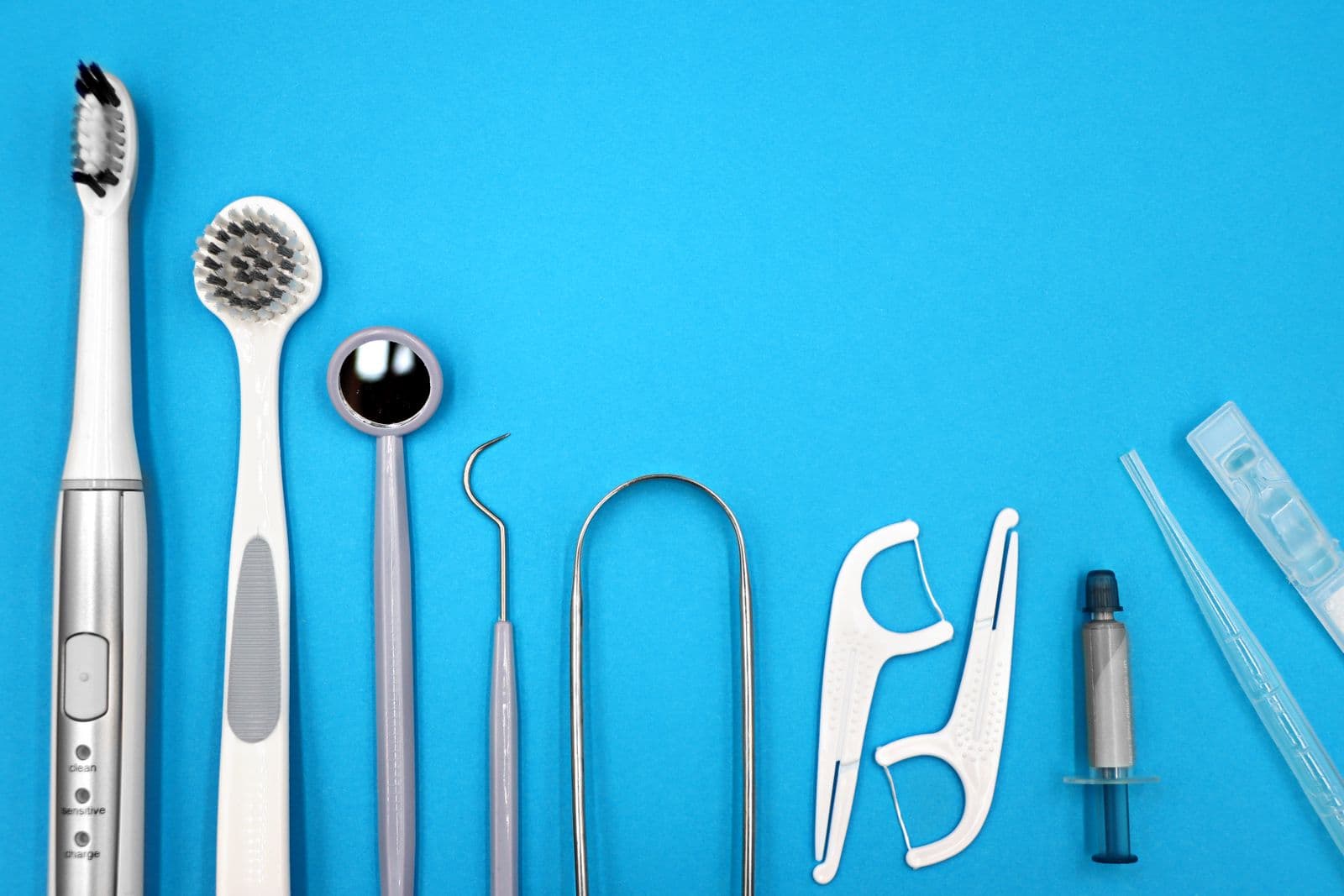 Bleeding Gums: Causes, Home Care & Gum Disease Treatment