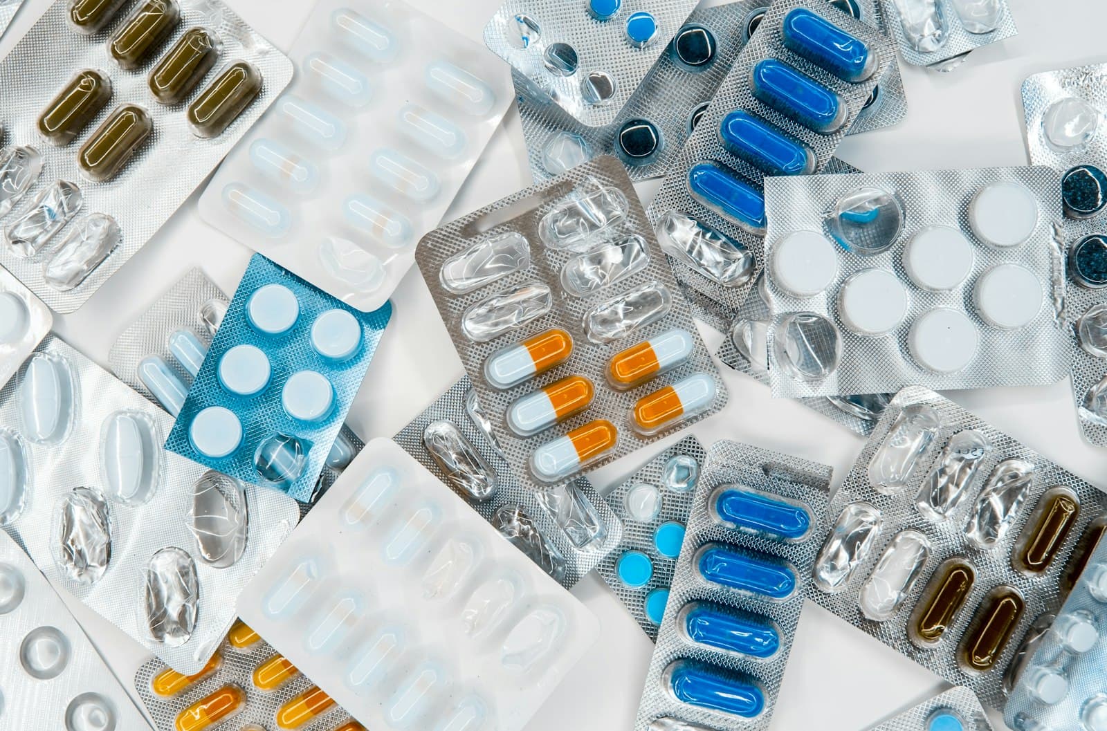 Blister packs of medicine for temporary dental abscess pain relief